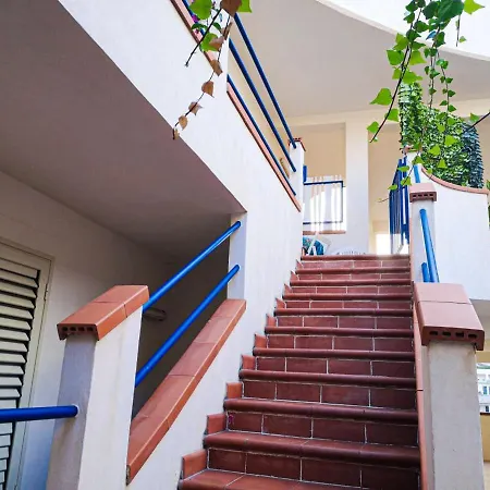 Charming In - 50 M² - Balcony And Parking *