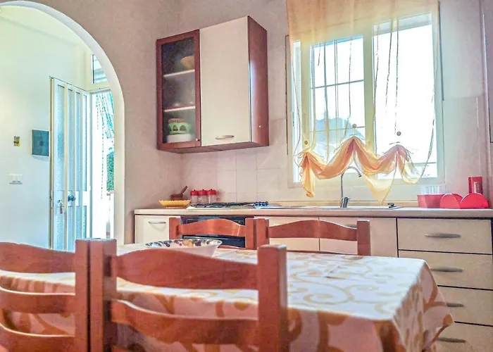 Apartament Charming In - 50 M² - Balcony And Parking