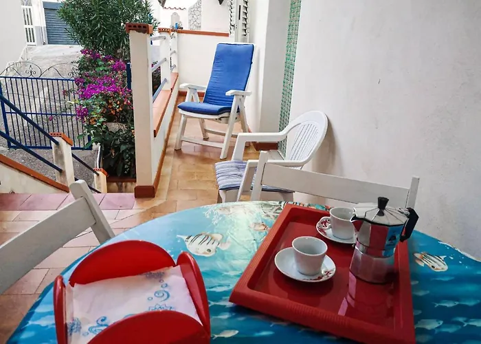 Charming In - 50 M² - Balcony And Parking *